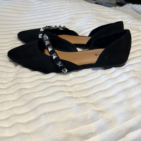 Torrid Wide Width slip on’s - Picture 2 of 5